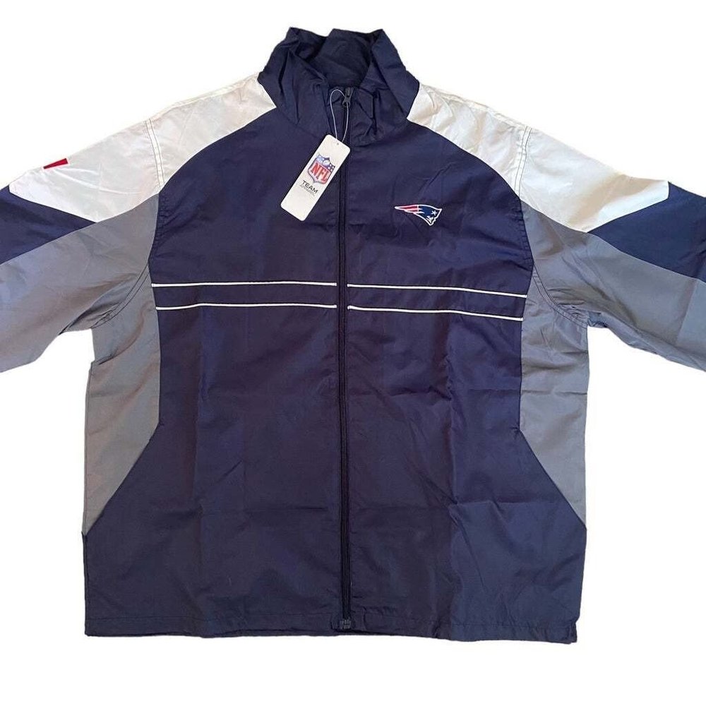 NFL New England Patriots Sports Illustrated Windbreaker